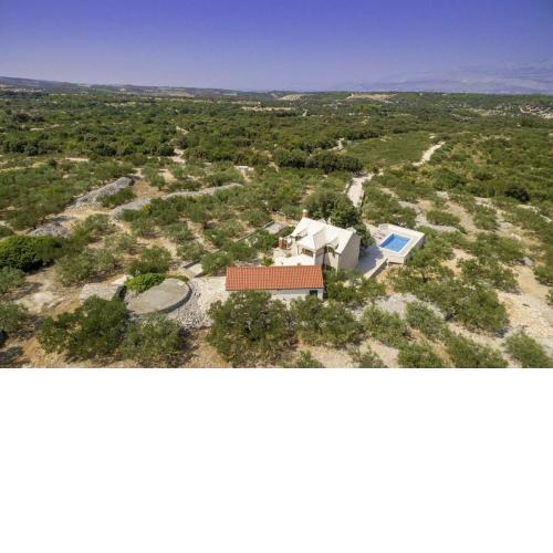 Villa Dubrava in Pučišća - Haus für 5-7 Personen