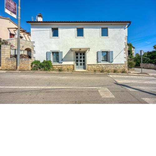 Villa Dvi Ladonje