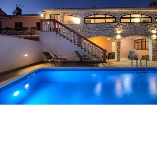 Villa Dvori