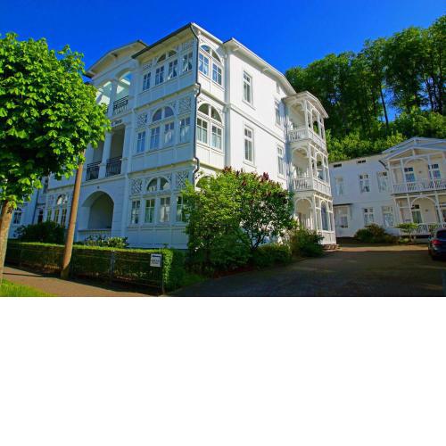 Villa Eden
