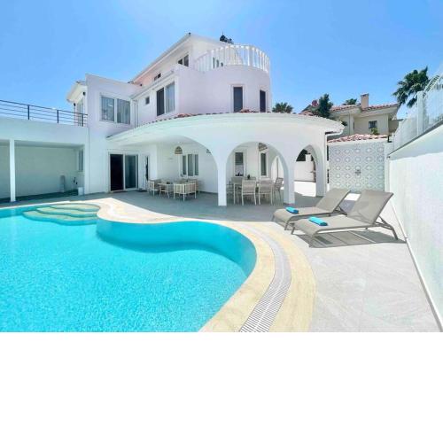 Villa Edis