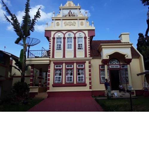 Villa Eindhoven Kota Bunga