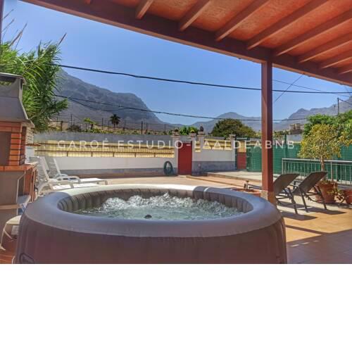 Villa El Convento 1- Céntrica con jacuzzi privado.
