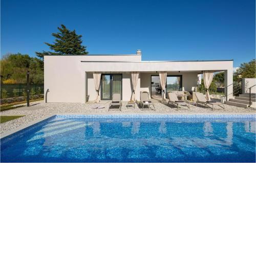 Villa Ella