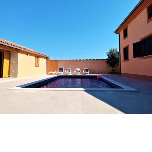 Villa Ena