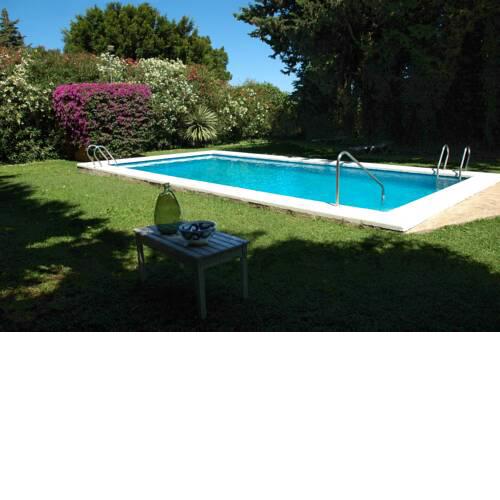 Villa Encarna Tres casas pareadas con precioso jardín y piscina