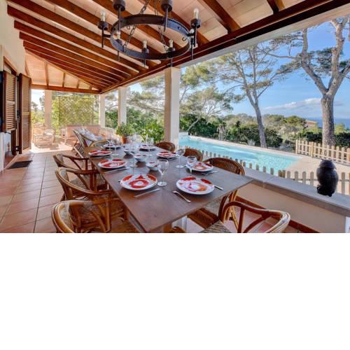 Villa Enderrocat