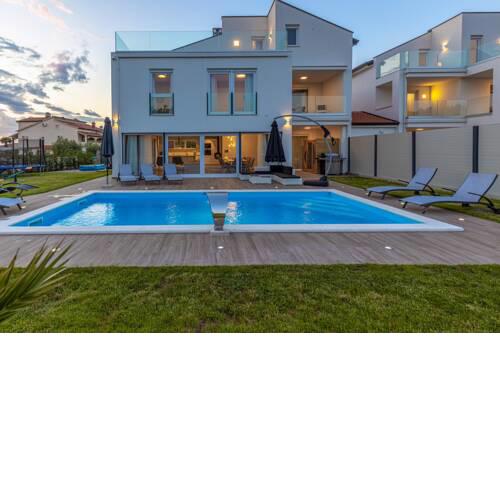 Villa Eni West