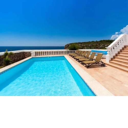 VILLA ES MACAR Vistas únicas al mar junto a la playa piscina climatizada