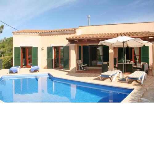 Villa Esquina mit Pool und Wifi
