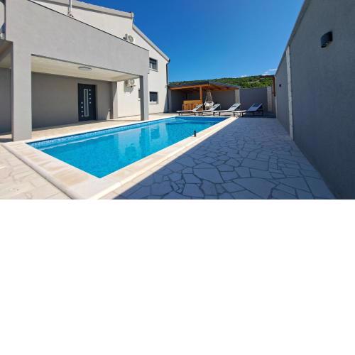 Villa Exotic