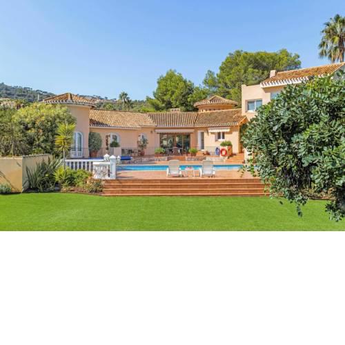 Villa Fairway