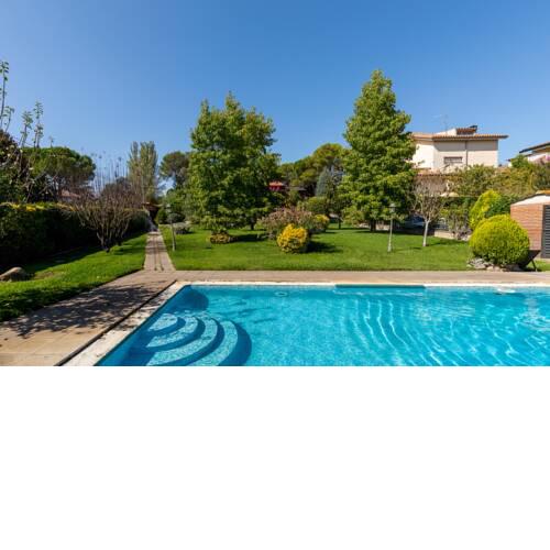 Villa Family Llinars-Barcelona