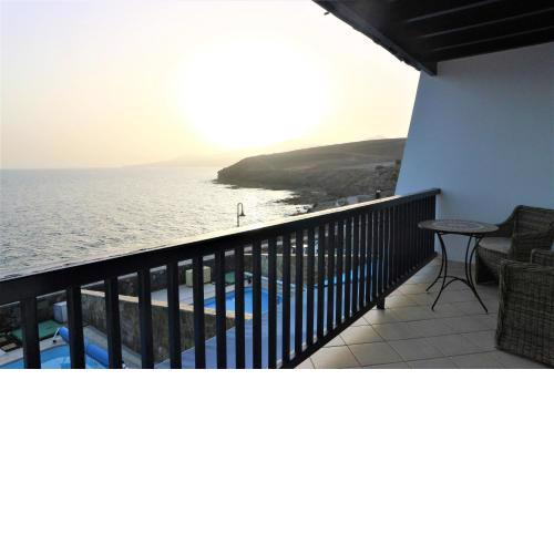 VILLA FARO