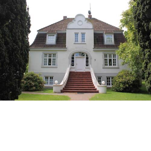 Villa Friedericia, Wohnung 3-Hochparterre links