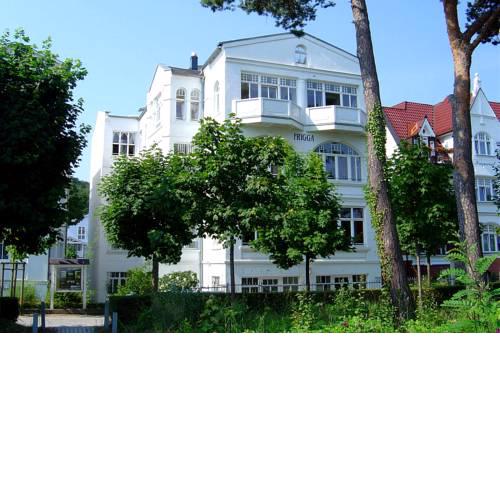 Villa Frigga by Rujana