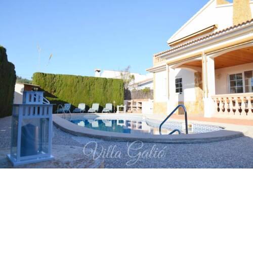 Villa Galió con jardín y piscina privada