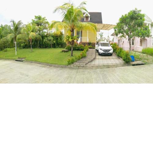 Villa Gathering Yuni Syahla