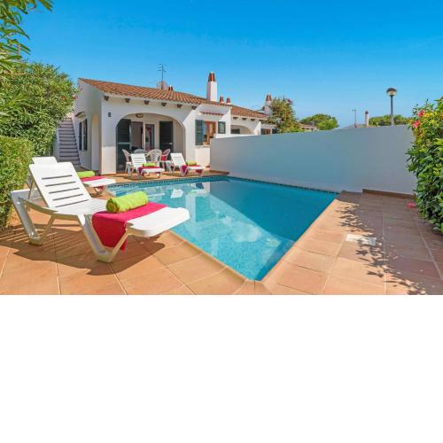 Villa Gavina by Villa Plus