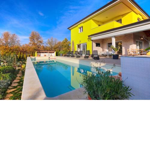 Villa Gaya