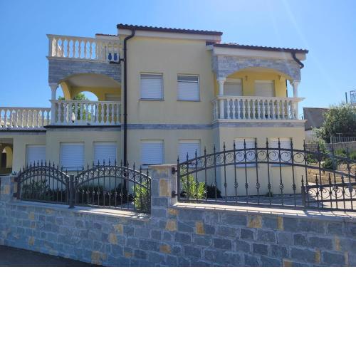Villa Georgina