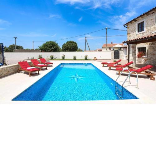 VILLA GINA