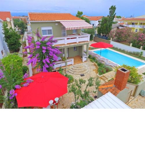 Villa Goga with heated pool