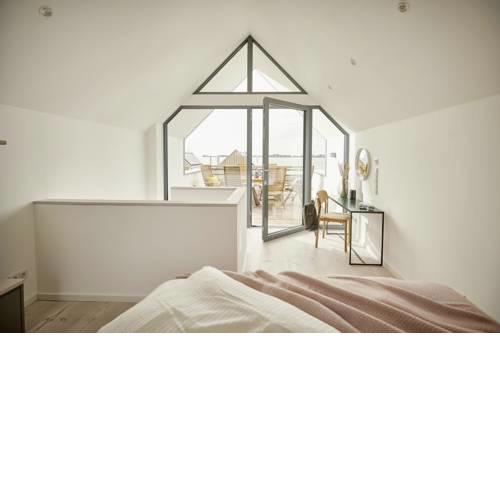 Villa Gold IV