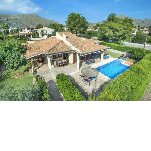 Villa Gotmar by Villa Plus