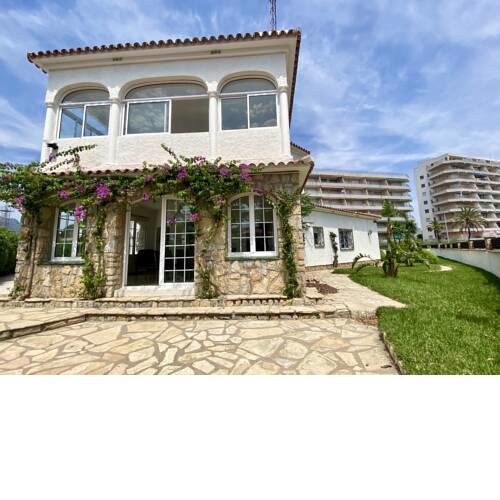 Villa grande y espectacular en Miami Playa