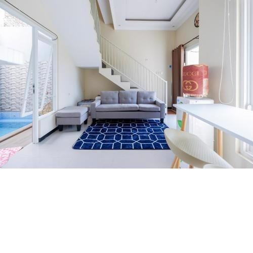 Villa Green Batu - 3 Bedrooms Mini Private Pool