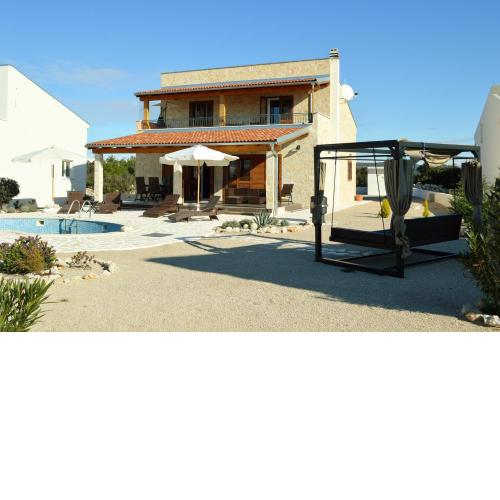 Villa Hamito