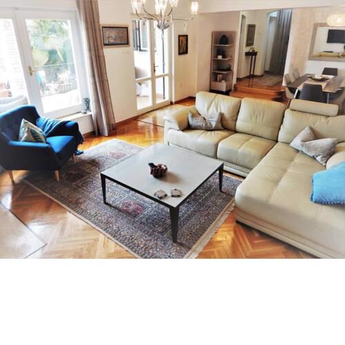 Villa Harbourfront Umag Wonderful 5 Bedroom Villa Harbour Views - Jacuzzi and Gym