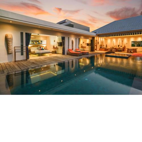 Villa Harlow: Stylish 3BR Villa - Centrally Located in Berawa