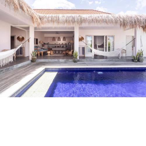 Villa Hart - Cosy 3BR Rice-field view W/Pool.