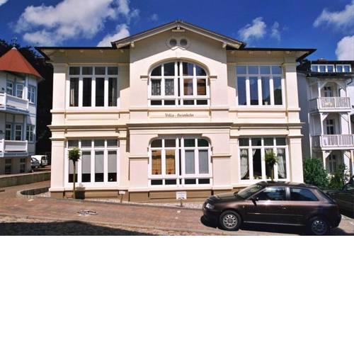Villa Heimkehr - Ferienwohnung 10 mit Balkon