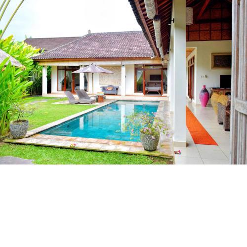 Villa Heliconia