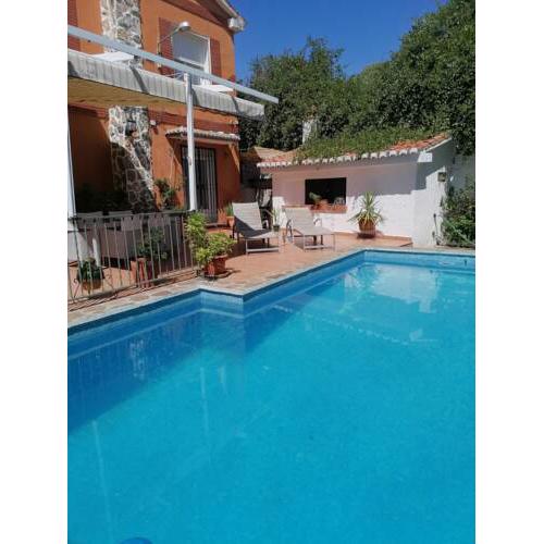 VILLA HUETOR