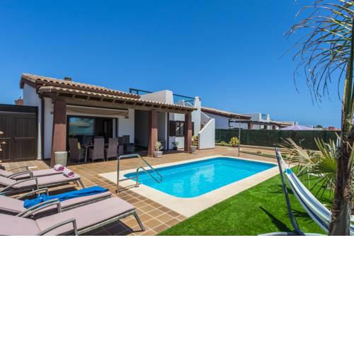 VILLA ILLUSIOn