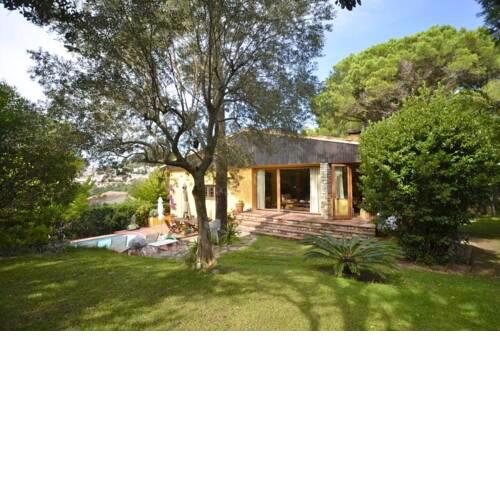 Villa in Begur Sleeps 8 8