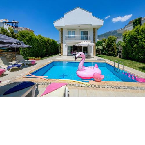 Villa in Center Location for 6 People in Fethiye Ölüdeniz - AWZ 186