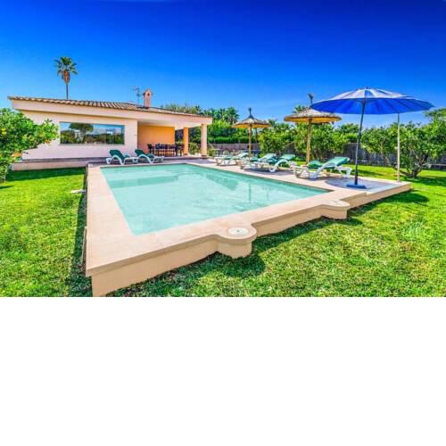 Villa in es Barcares Sleeps 6 with Pool Air Con and WiFi