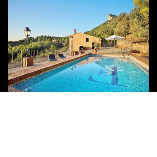 Villa in Falset Sleeps 6 with Pool