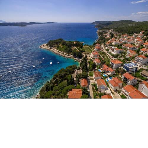 Villa in Hvar Sleeps 8 5