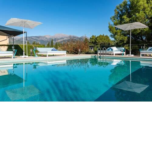 Villa in Inca Sleeps 8 includes Swimming pool Air Con and WiFi 1