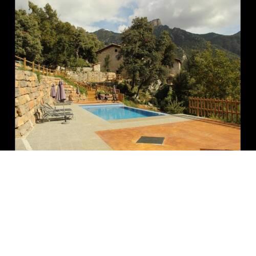 Villa in la Nou de Bergueda Sleeps 4 with Pool