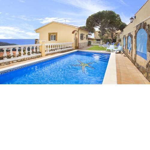 Villa in Lloret de Mar Sleeps 6 includes Swimming pool 5