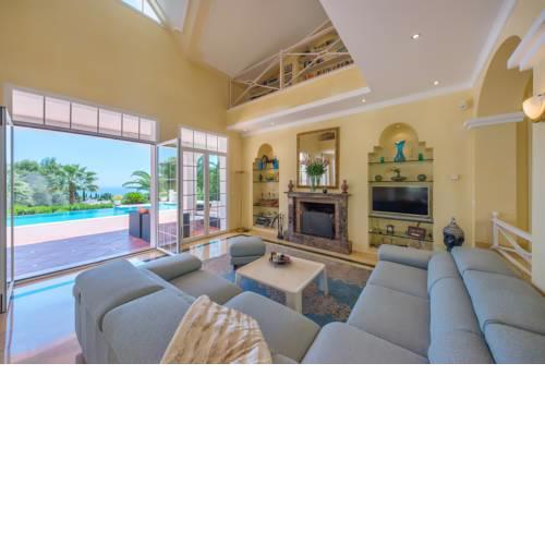 Villa in Marbella Sierra Blanca 4 bedrooms