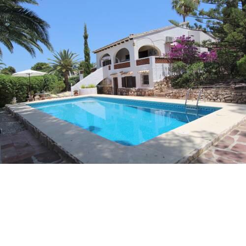 Villa in Moraira Sleeps 8 with Pool Air Con and Free WiFi