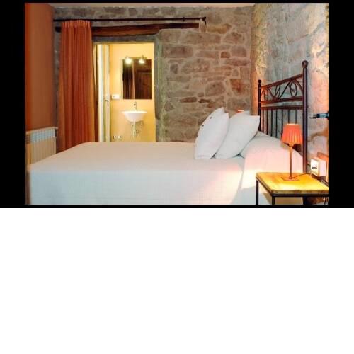 Villa in Perafita Sleeps 4 with Pool and Air Con